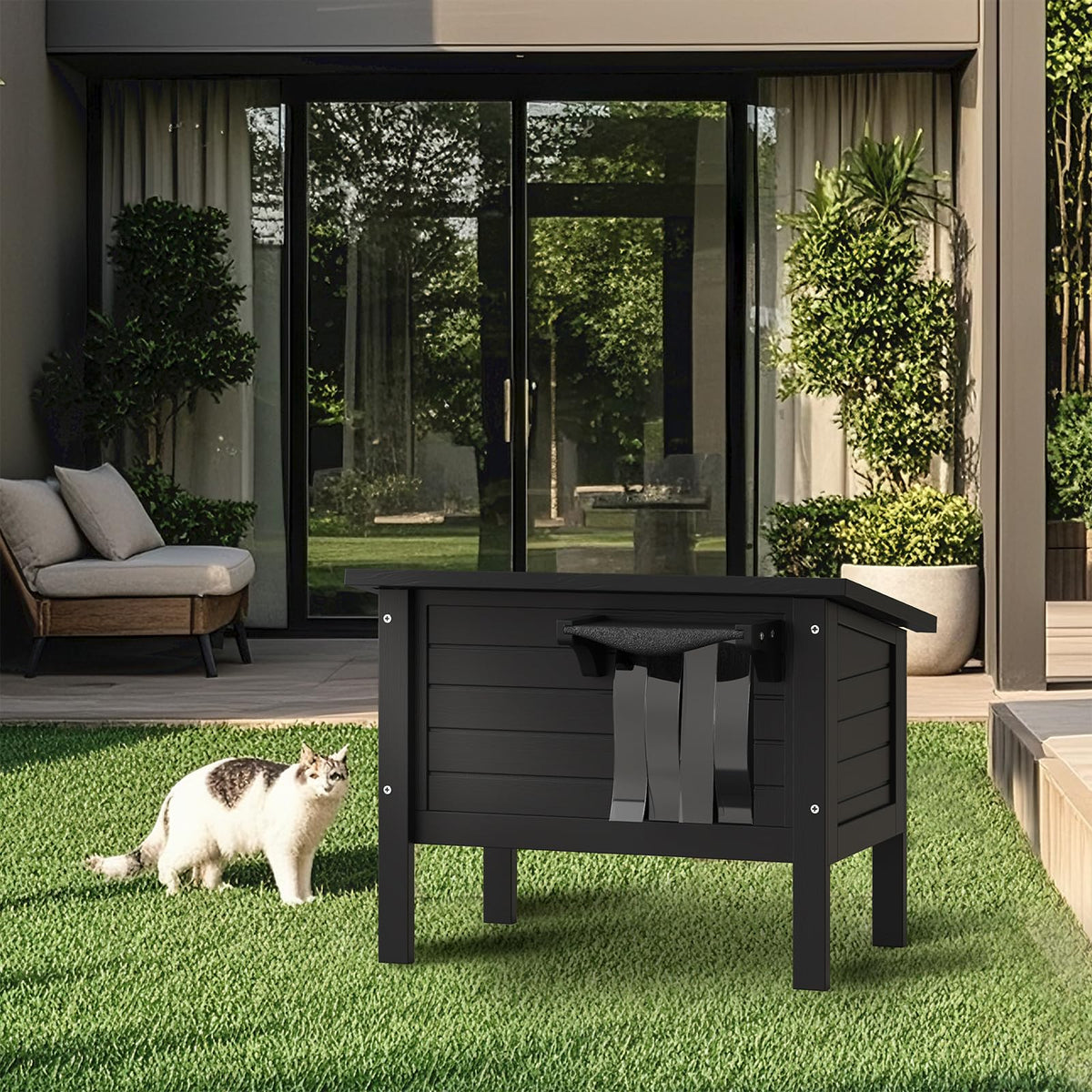 Weatherproof Insulated Solid Wood Outdoor Cat House G94023